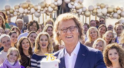 Plakat retransmisji jubileuszowego koncertu André Rieu ,,Niech ten sen ciągle trwa’’
