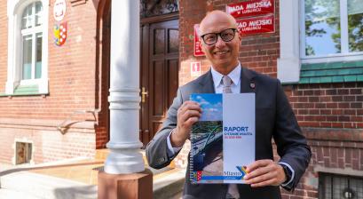 Zastepca Burmistrza z Raportem o stanie miaasta za 2025 rok