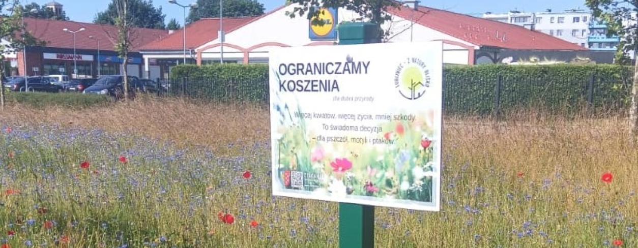 Tabliczka z informacją o ograniczeniu koszenia 