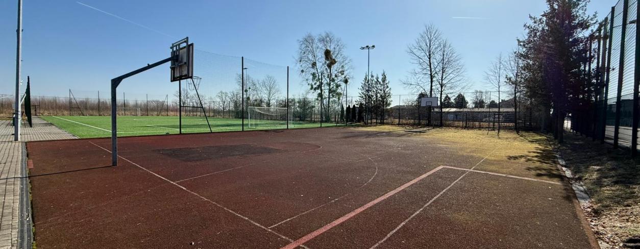 Boisko Orlik przy ulicy Kochcickiej 